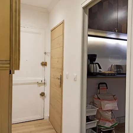 Apartmán Rue Du Faubourg St Honore #1 - 8 *